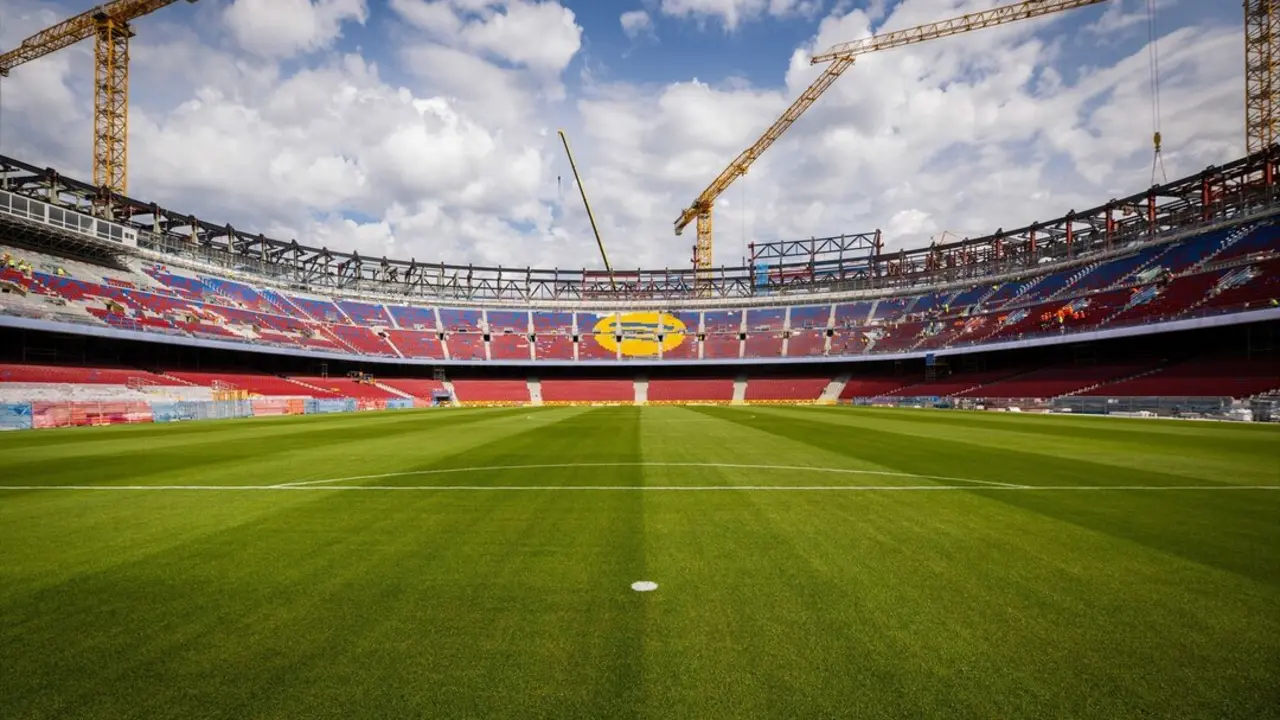 Obras del Spotify Camp Nou en junio de 2025. / MARC GRAUPERA