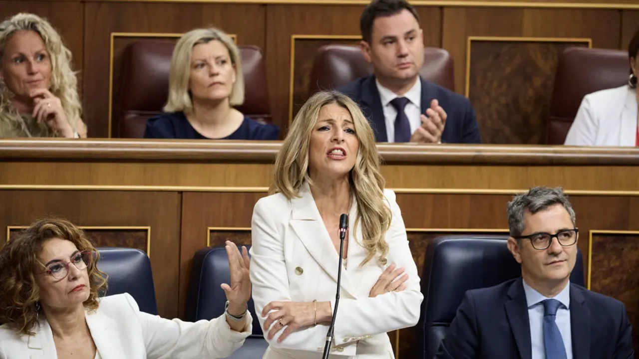 La vicepresidenta segunda y ministra de Trabajo, Yolanda D&iacute;az, durante un pleno en el Congreso de los Diputados. / Jes&uacute;s Hell&iacute;n