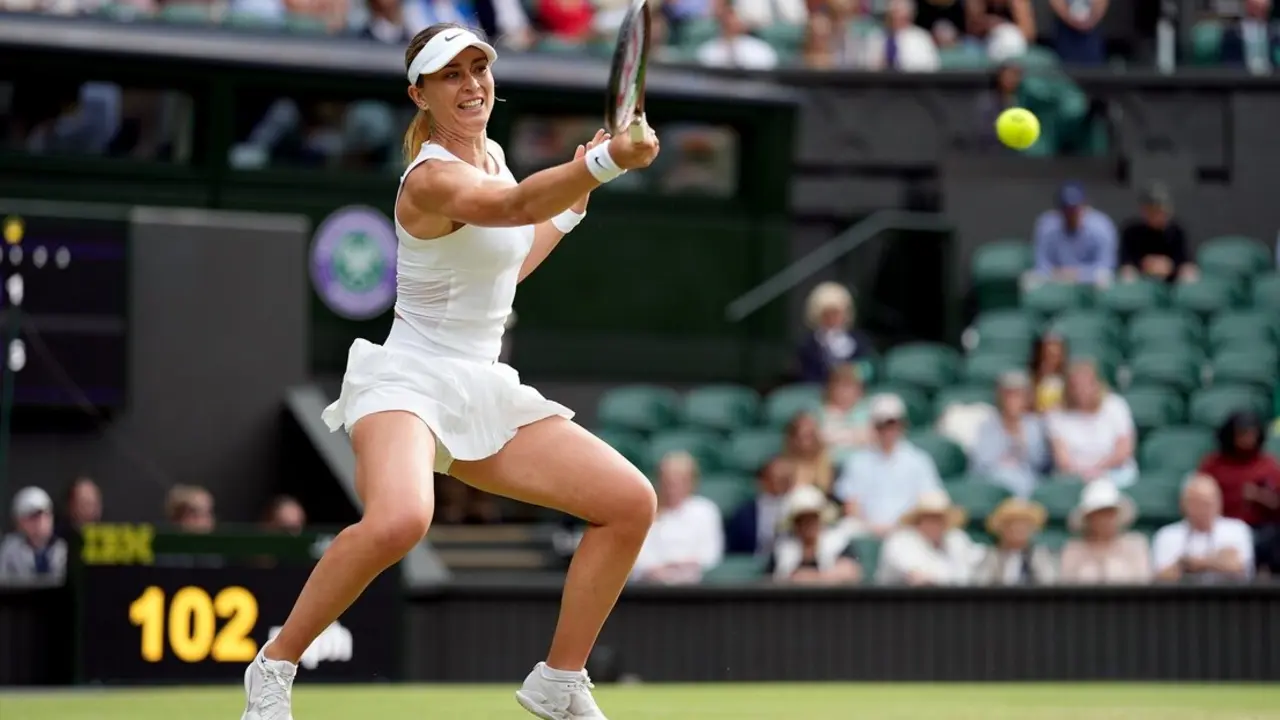 Paula Badosa durante su participaci&oacute;n en Wimbledon la edici&oacute;n pasada. / Zac Goodwin