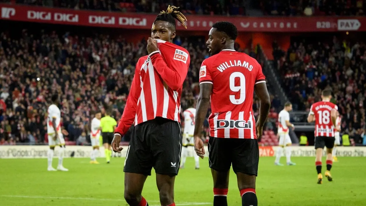 Nico e I&ntilde;aki Williams en un partido con el Athletic. / EP