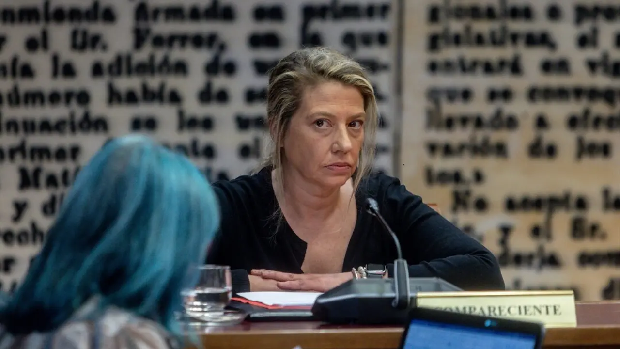 La asesora de Moncloa, Mar&iacute;a Cristina &Aacute;lvarez Rodr&iacute;guez, comparece en la Comisi&oacute;n de Investigaci&oacute;n por el &lsquo;caso Koldo&rsquo;. / Ricardo Rubio