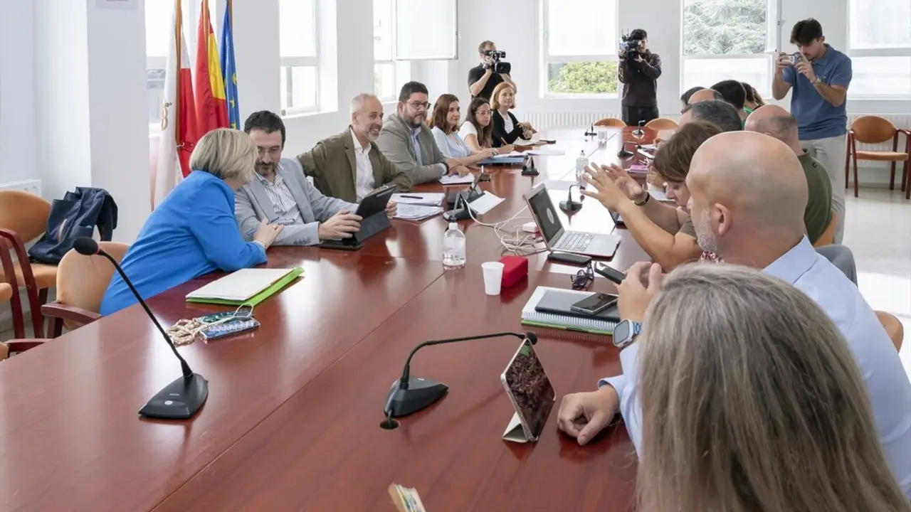 Reuni&oacute;n Educaci&oacute;n y Junta Personal Docente. / A.E.