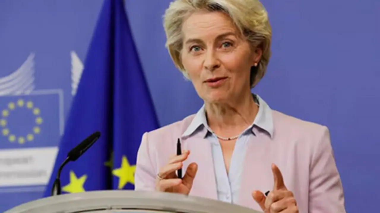 La presidenta de la Comisi&oacute;n Europea, Ursula von der Leyen. / x