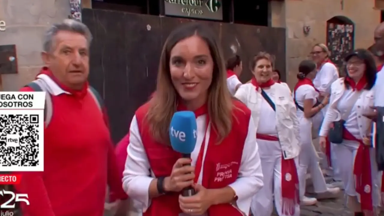 Momento del directo en San Ferm&iacute;n por parte de RTVE. / RTVE