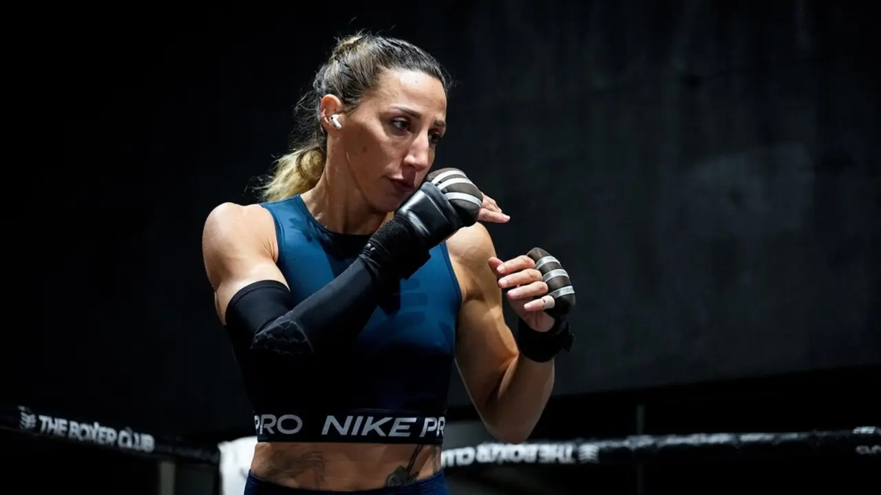 Jennifer Miranda se prepara para escribir su nombre en la historia del boxeo espa&ntilde;ol. / EP
