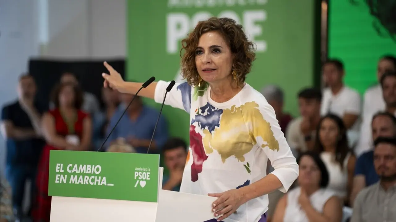 La l&iacute;der del PSOE-A, Mar&iacute;a Jes&uacute;s Montero, en un acto en Jerez. / Miguel &Aacute;ngel Junquera
