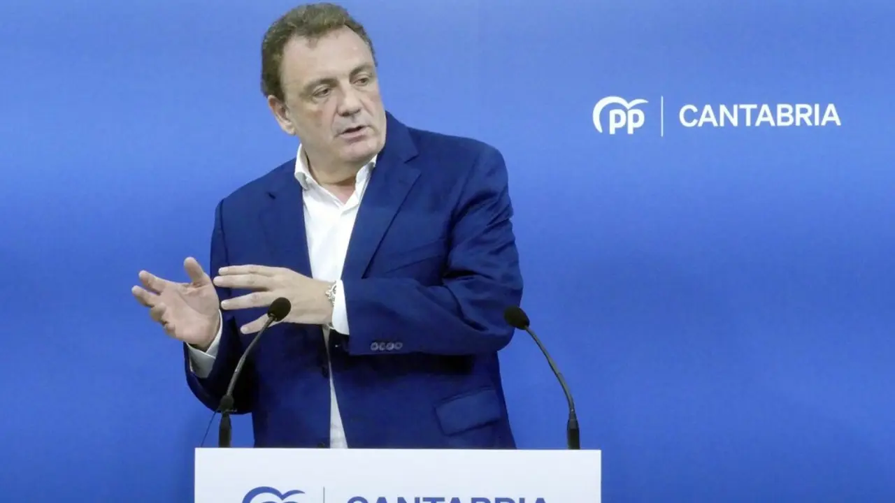 F&eacute;lix de las Cuevas acusa al Gobierno de S&aacute;nchez de debilidad institucional. / Alerta