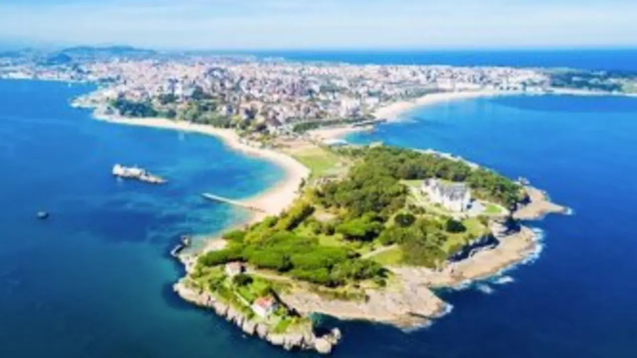 Vista a&eacute;rea de Santander. / A.S.