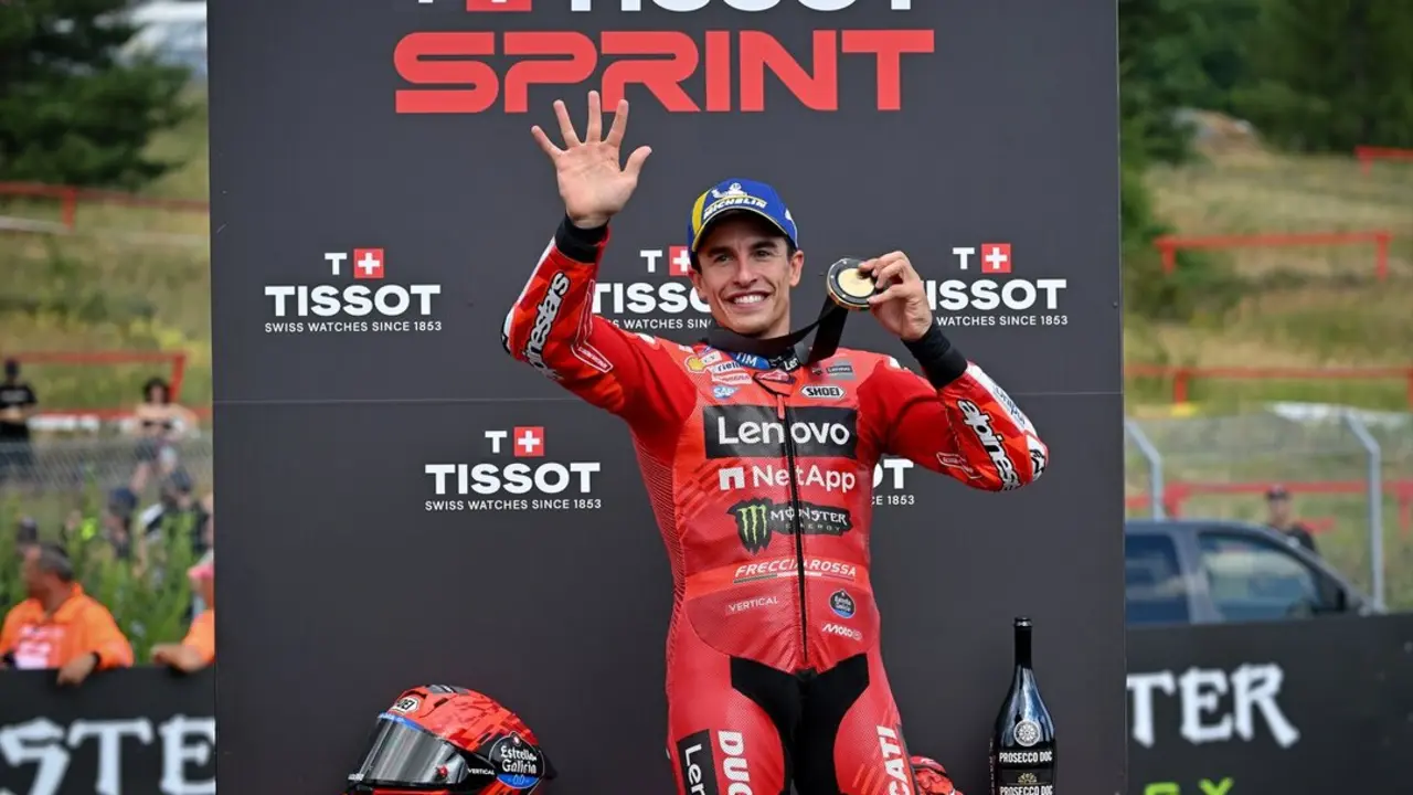 El piloto espa&ntilde;ol, Marc M&aacute;rquez, tras ganar en Brno. /EP