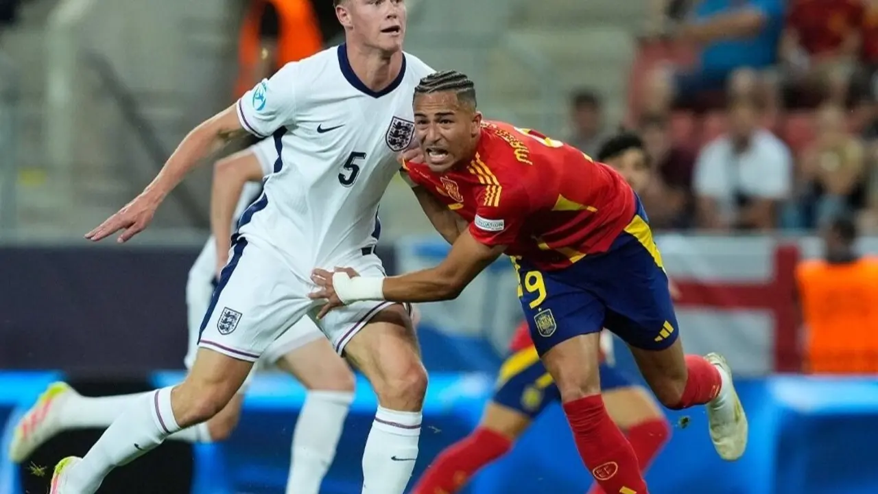 Mateo Joseph, durante un partido con la selecci&oacute;n espa&ntilde;ola en el Europeo sub-21. / RFEF