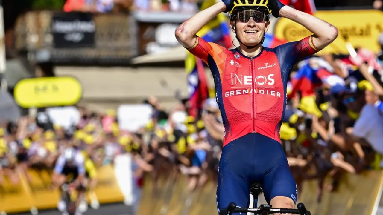 El ciclista espa&ntilde;ol, Carlos Rodr&iacute;guez, durante una carrera. / David Pintens