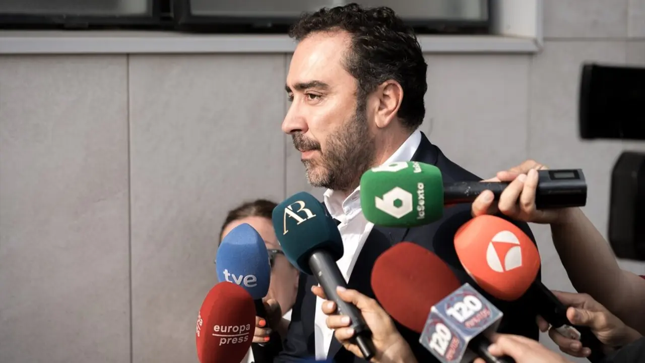 El empresario V&iacute;ctor de Aldama llega a declarar como testigo. / Diego Radam&eacute;s