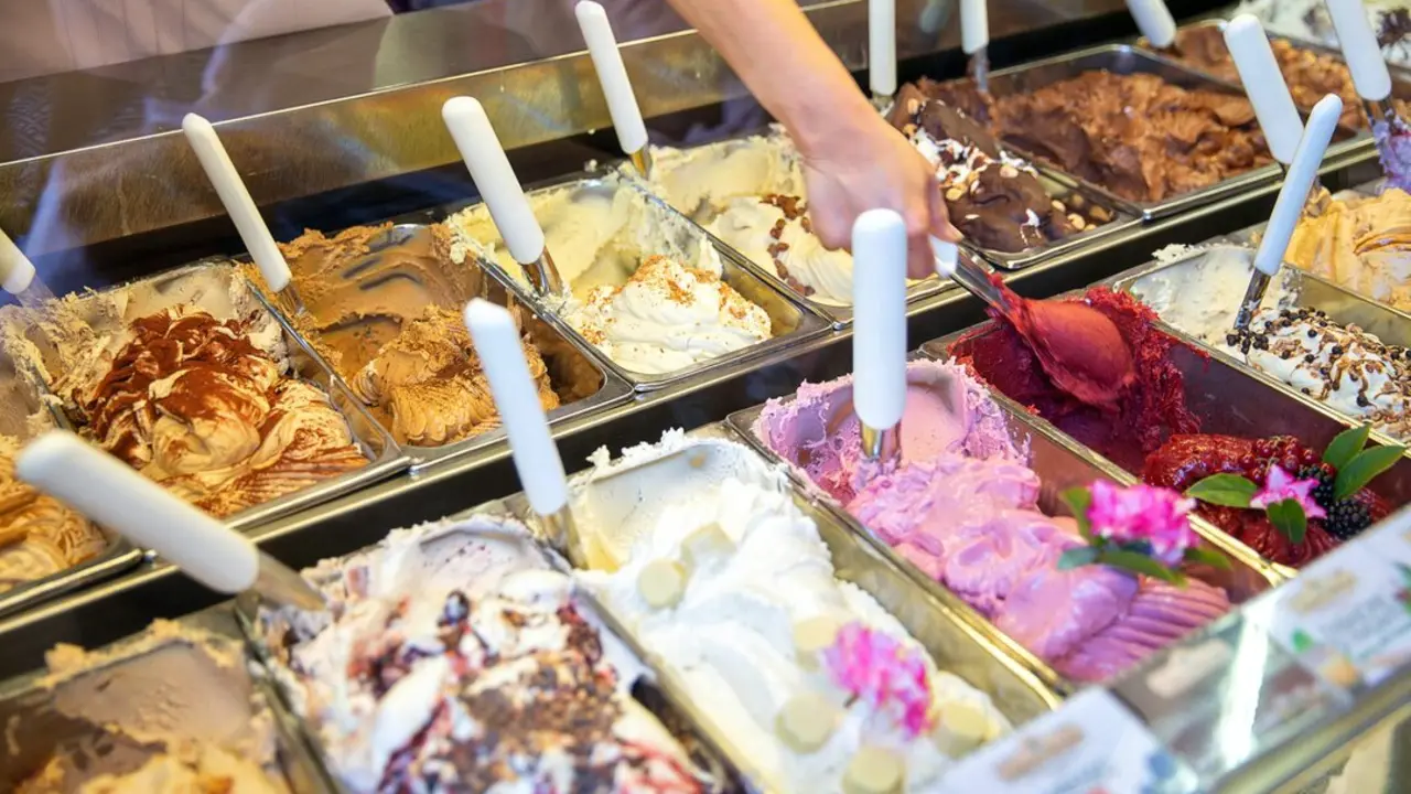 Varios sabores de helado. / La Polar