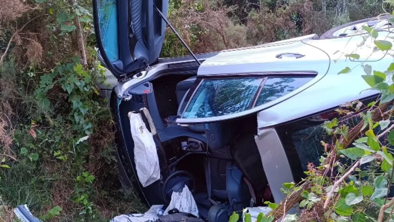 Estado del coche tras el accidente. / 112