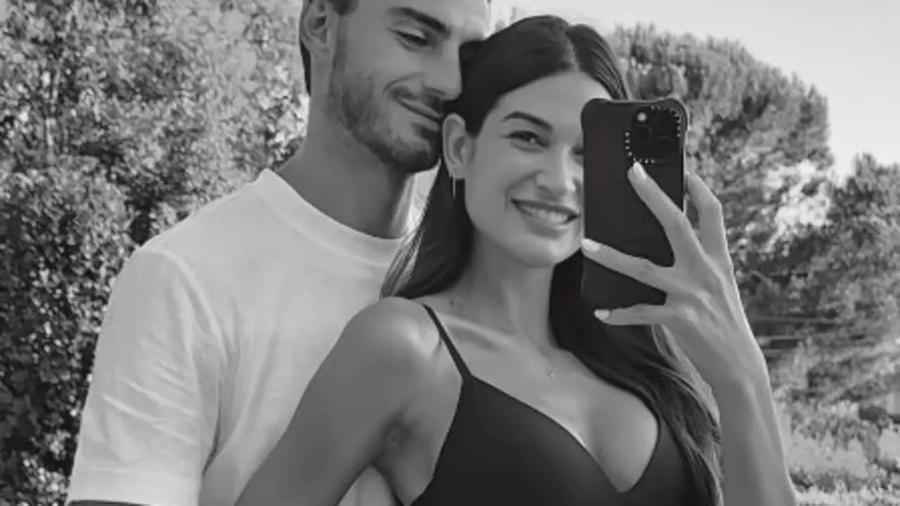Juan Iglesias y Estela Grande anuncian su embarazo. / IG