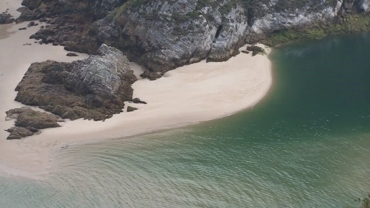 Playa de Pech&oacute;n. / A.E.