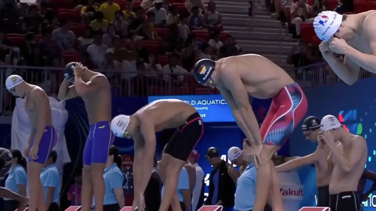 Prueba de relevo mixto de 4x100 metros libre. / X