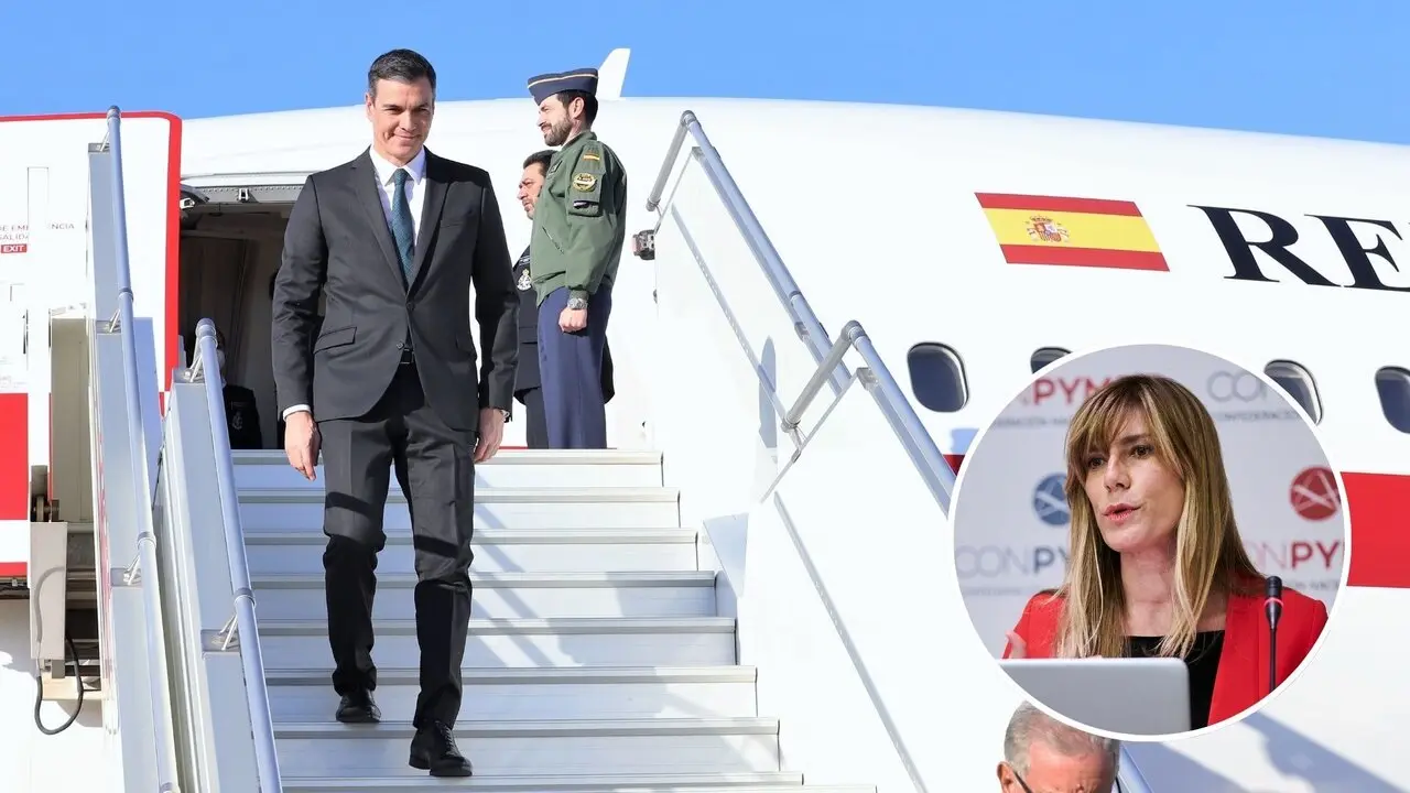 S&aacute;nchez baja de uno de sus viajes en el Falcon, de los que tambi&eacute;n disfrut&oacute; Bego&ntilde;a G&oacute;mez, abajo a la derecha. / EP