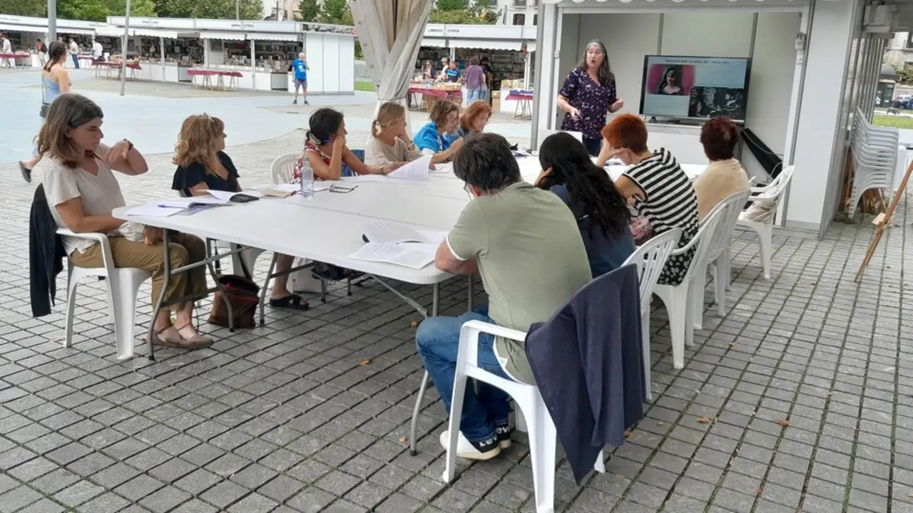Un taller de la Feria del Libro Viejo. / FLVS