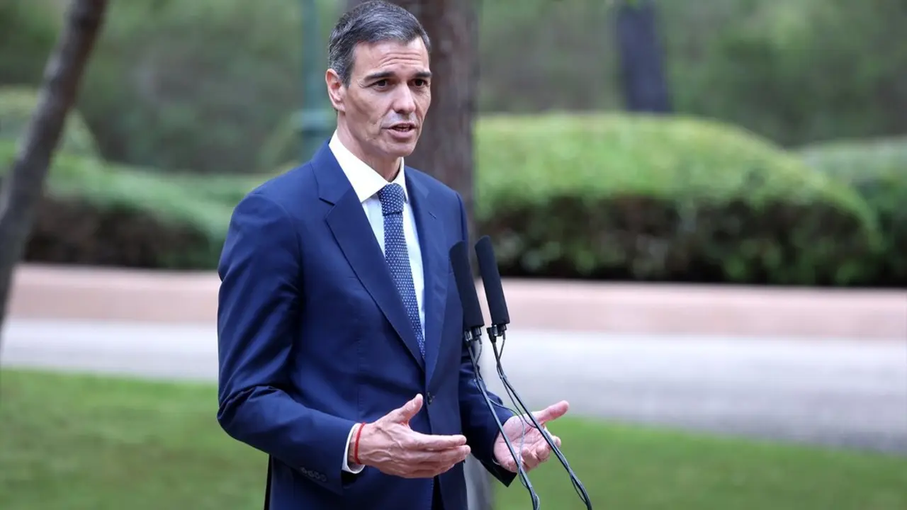 El presidente del Gobierno, Pedro S&aacute;nchez, ofrece una rueda de prensa. / Isaac Buj