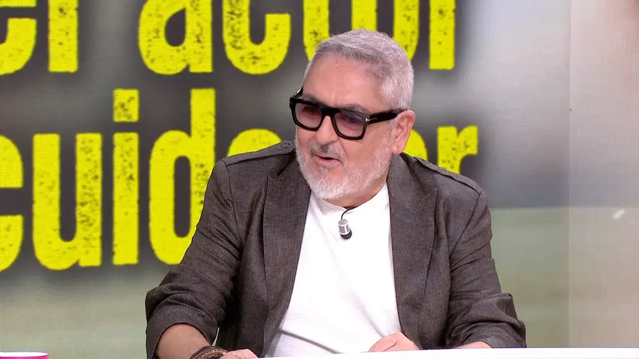 David Muro explica c&oacute;mo dej&oacute; parte de su carrera para cuidar a su madre enferma. / EP