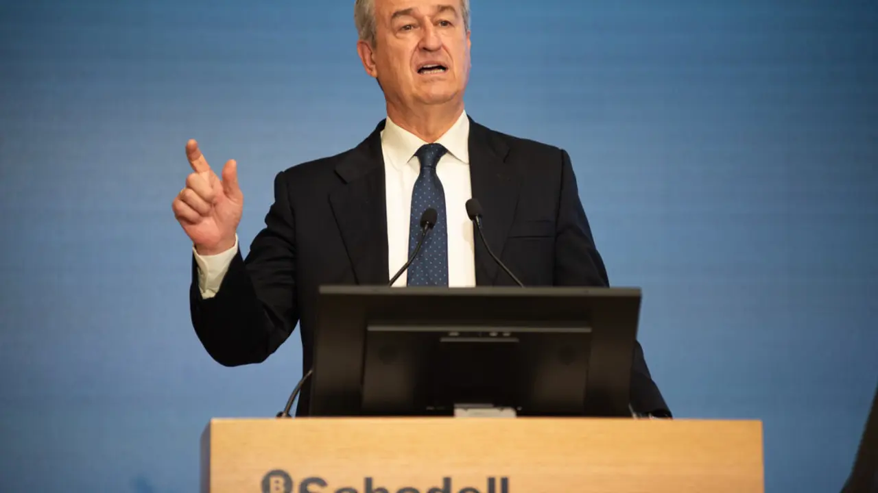 El consejero delegado de Banco Sabadell, C&eacute;sar Gonz&aacute;lez-Bueno. / EP