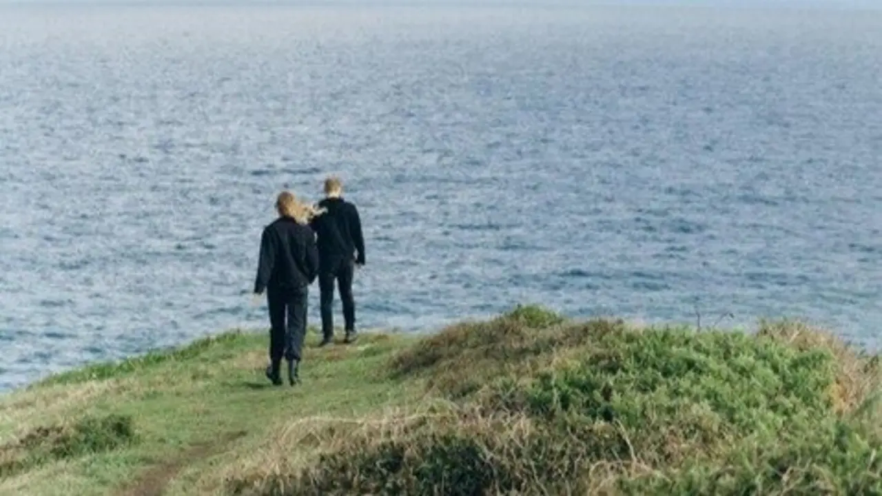 Dos personas haciendo una ruta. / A.E