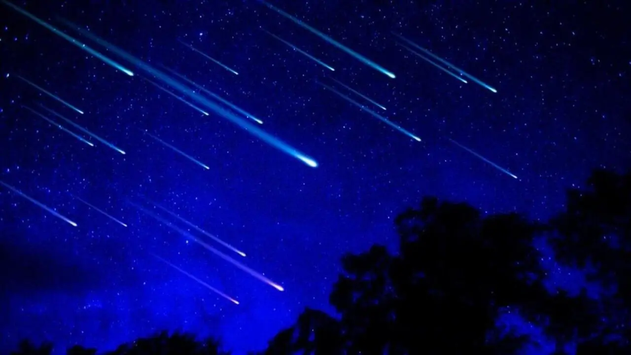 La lluvia de estrellas de las 'Perseidas' se podr&aacute; observar en Calblanque con materiales astron&oacute;micos. EP