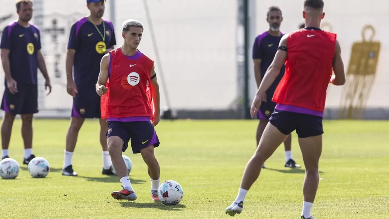 Gavi durante un entrenamiento con el club. / EP