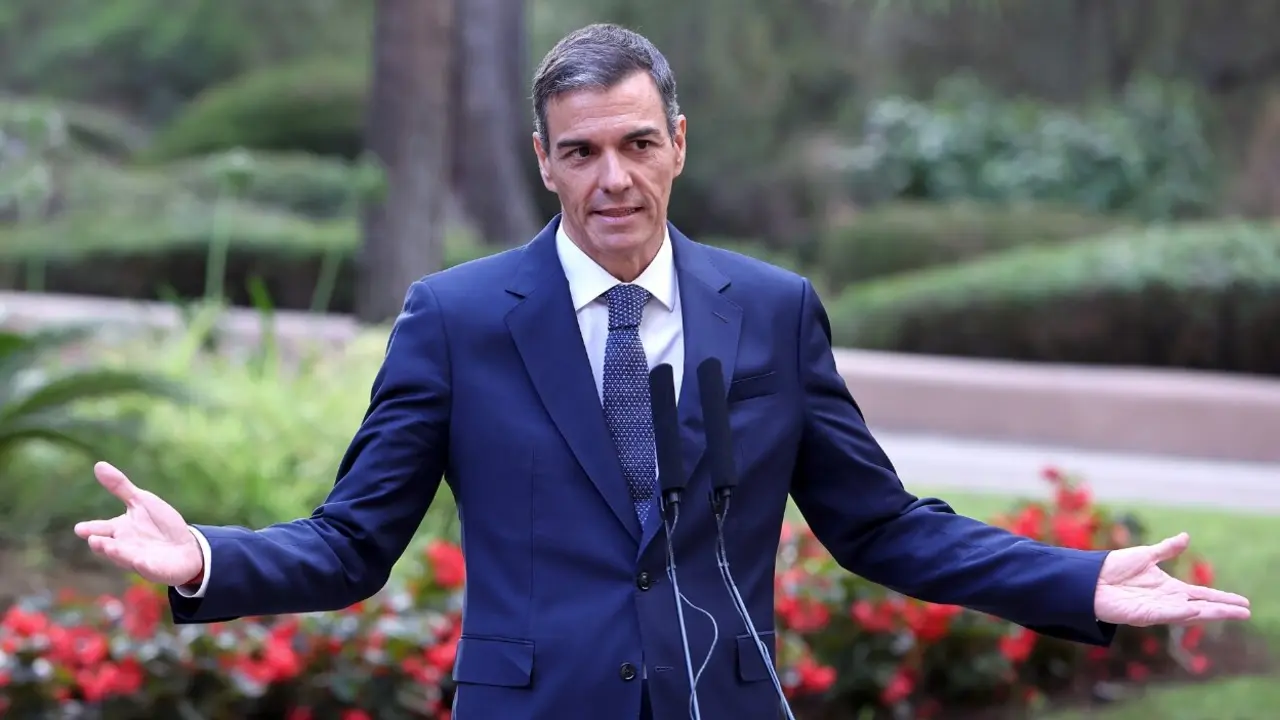 El presidente del Gobierno, Pedro S&aacute;nchez, ofrece una rueda de prensa. / Isaac Buj