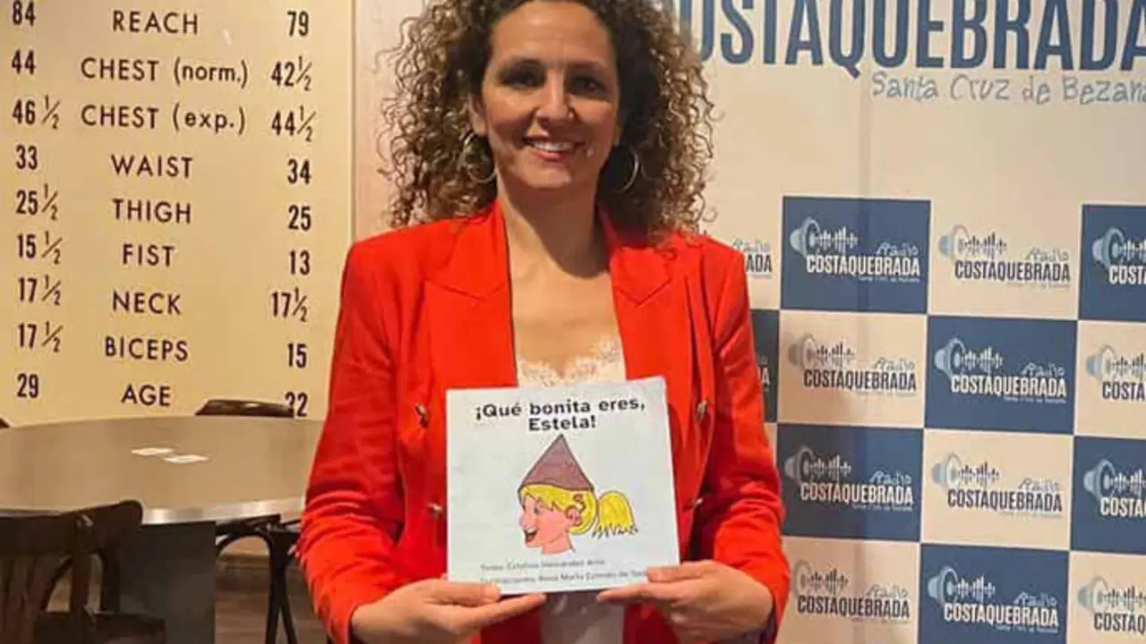 Cristina Hern&aacute;ndez cuenta 'Carla y los pequedetectives'