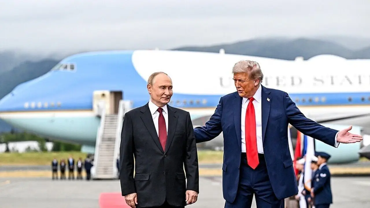 Trump y Putin durante su &uacute;ltima reuni&oacute;n. / Sergey Bobylev