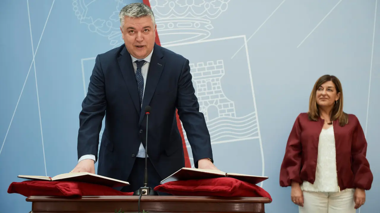 El consejero de Econom&iacute;a, Hacienda y Fondos Europeos del Gobierno de Cantabria, Luis &Aacute;ngel Ag&uuml;eros. / EP