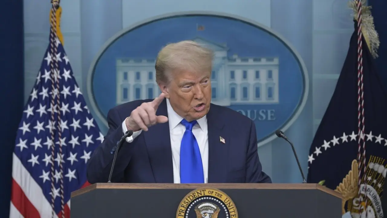 Donald Trump durante una intervenci&oacute;n ante los medios. / EP