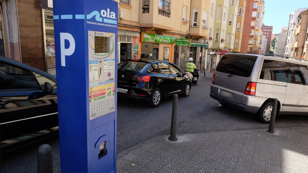 Una de las zonas limitada por OLA en Santander. / A.E