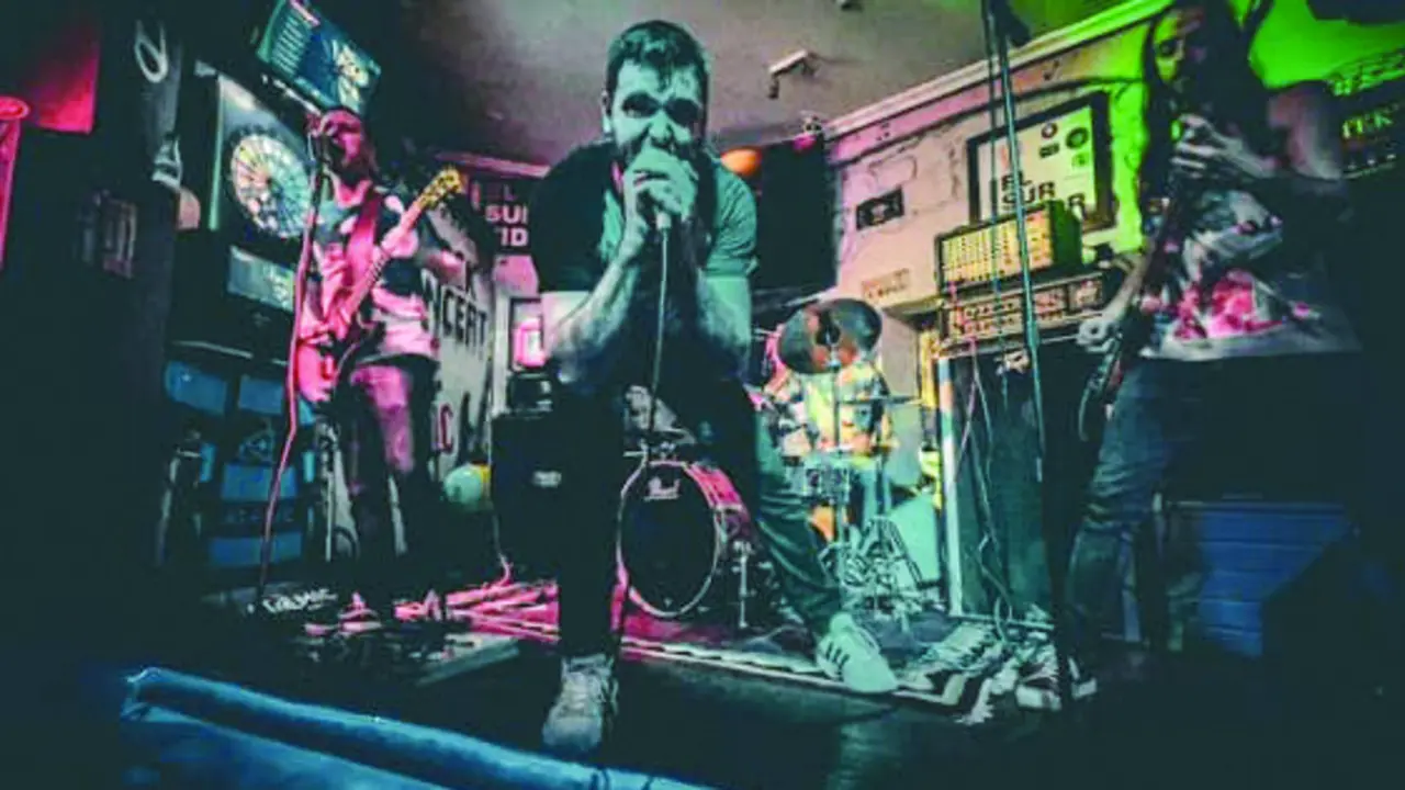 La banda Seymour Fry sobre los escenarios. / @Rubendiazfotografia