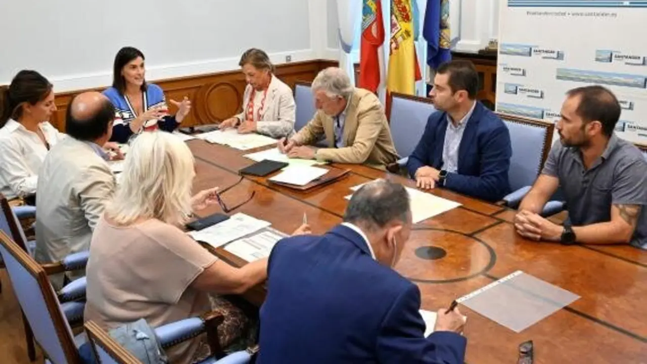 El Consejo de Administraci&oacute;n de
Santurban aprob&oacute; ayer mi&eacute;rcoles
el presupuesto correspondiente al
a&ntilde;o 2026. / A.E