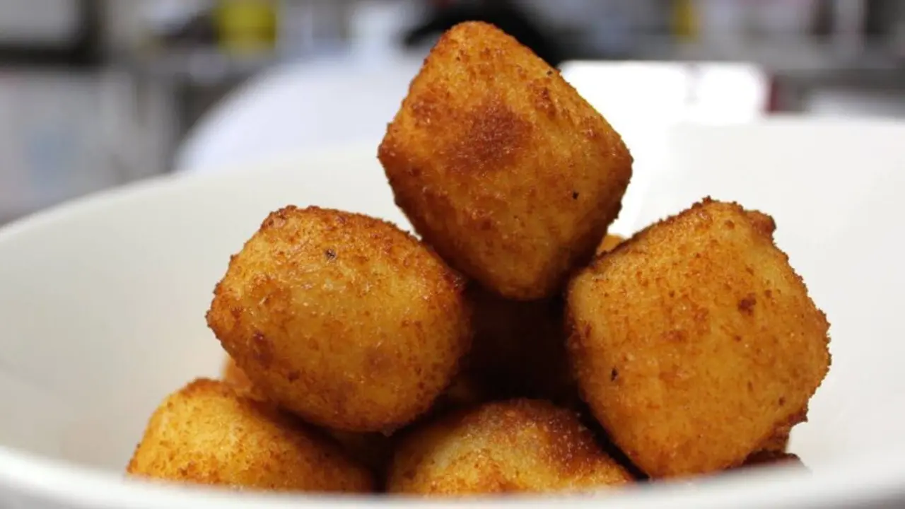 Plato de croquetas del restaurante. / L.P.