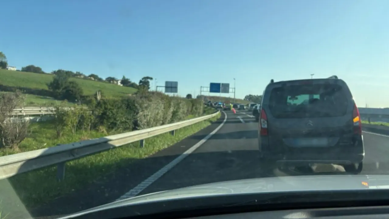 Retenciones en la S-10 a causa de un accidente. / A.E.