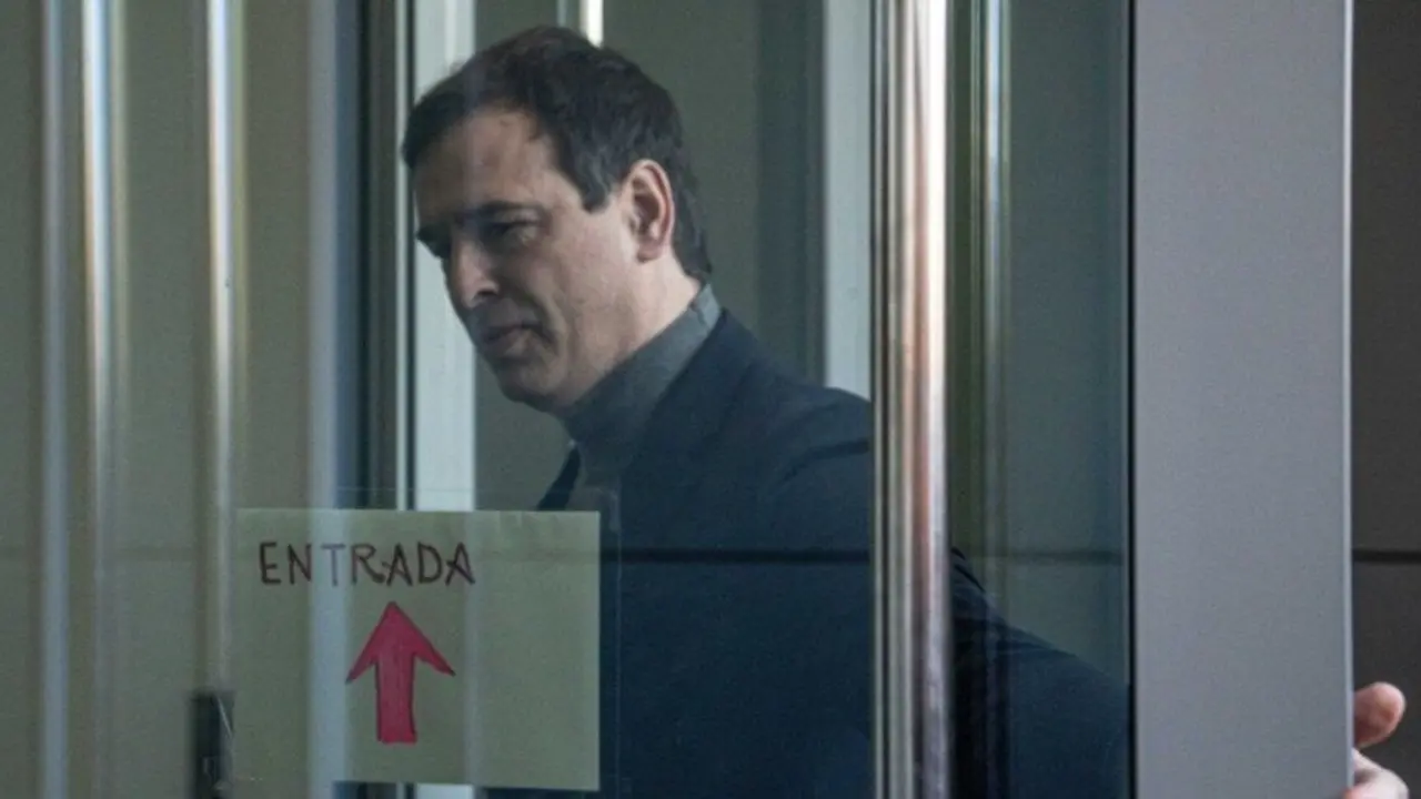 El fantasma del enchufismo sacude otra vez a Badajoz. / EP