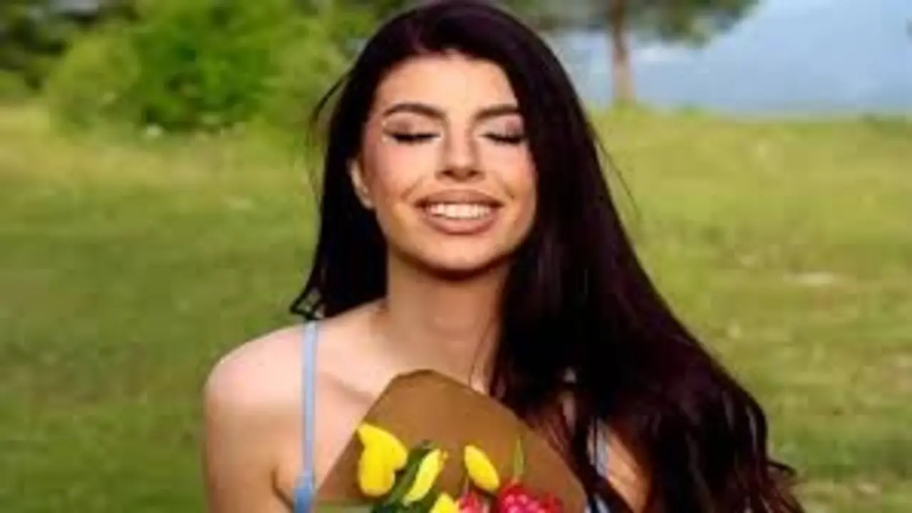 La influencer bosnia Adna Rovcanin. / Instagram