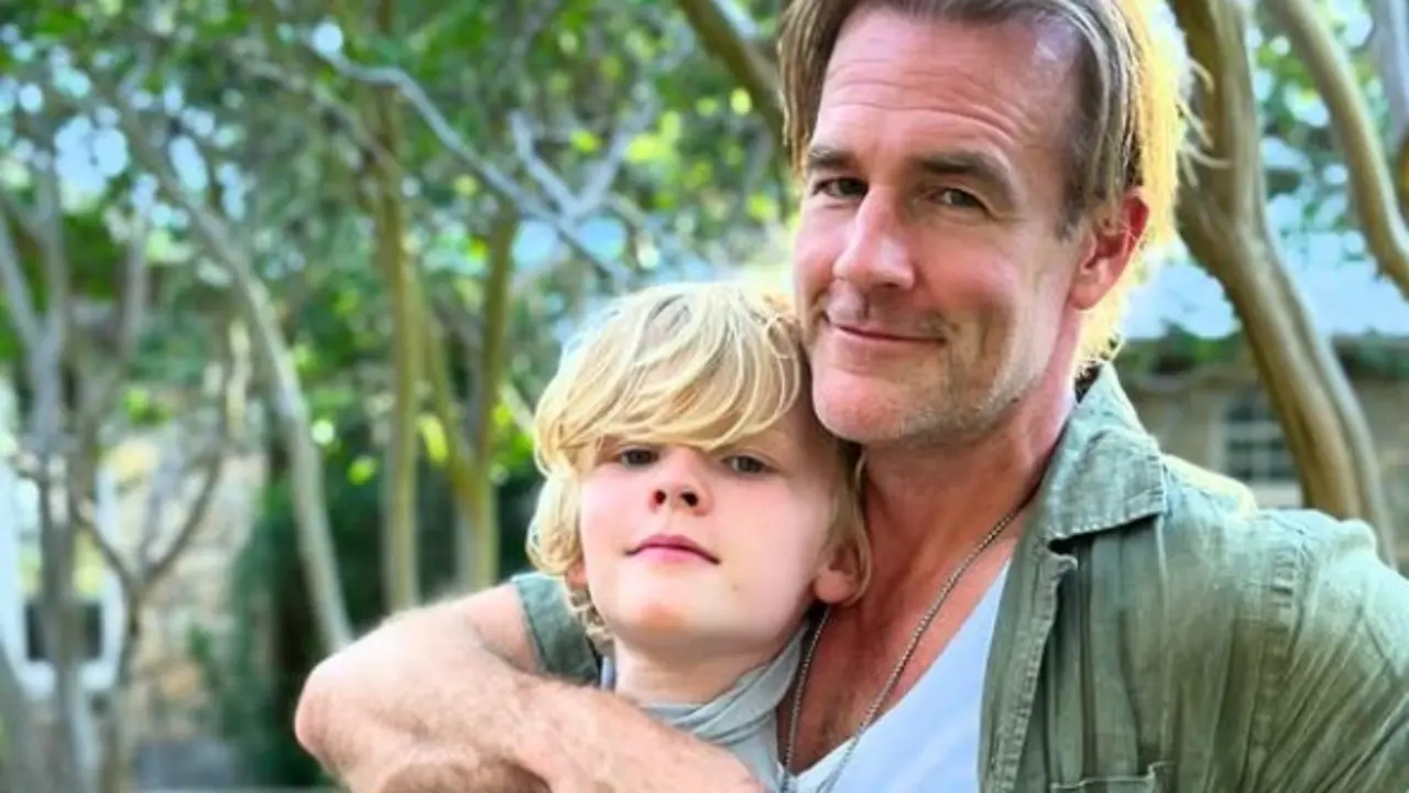 James Van Der Beek junto a uno de sus hijos. / Instagram