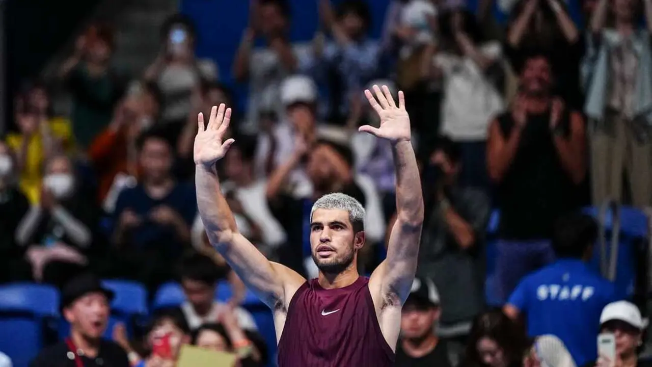 Carlos Alcaraz en su debut en Tokio. / @carlosalcaraz
