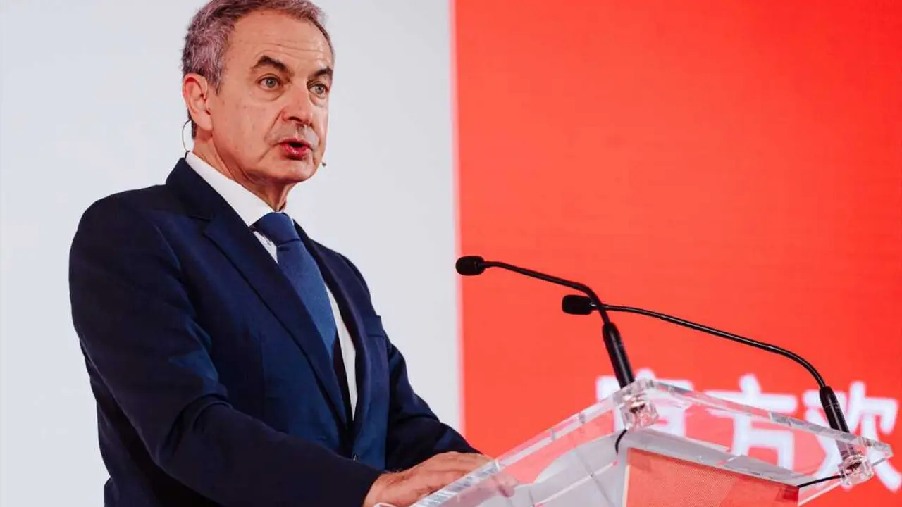 El expresidente del Gobierno Jos&eacute; Luis Rodr&iacute;guez Zapatero. / Carlos Luj&aacute;n