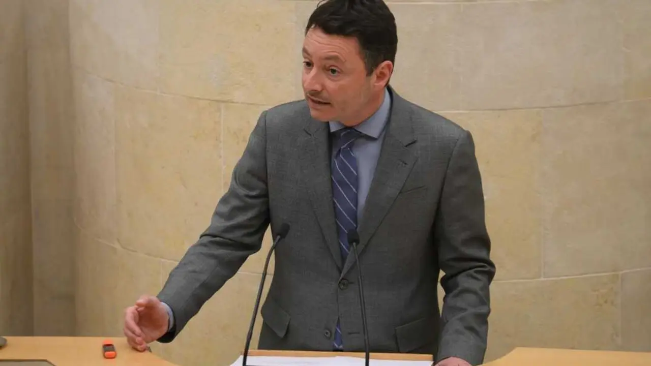 Alejandro Liz, diputado del PP de Cantabria. / Sebasti&aacute;n Hipperdinger