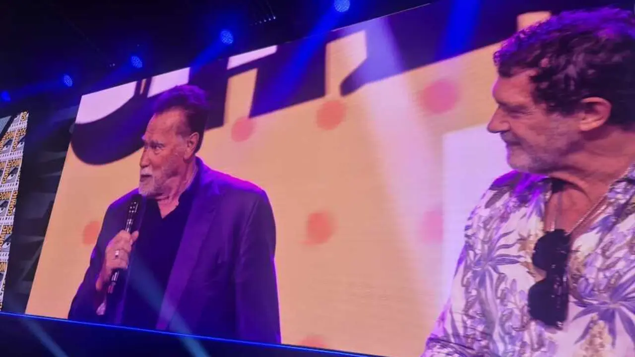 Arnold Schwarzenegger y Antonio Banderas en la C&oacute;mic con M&aacute;laga. / EP