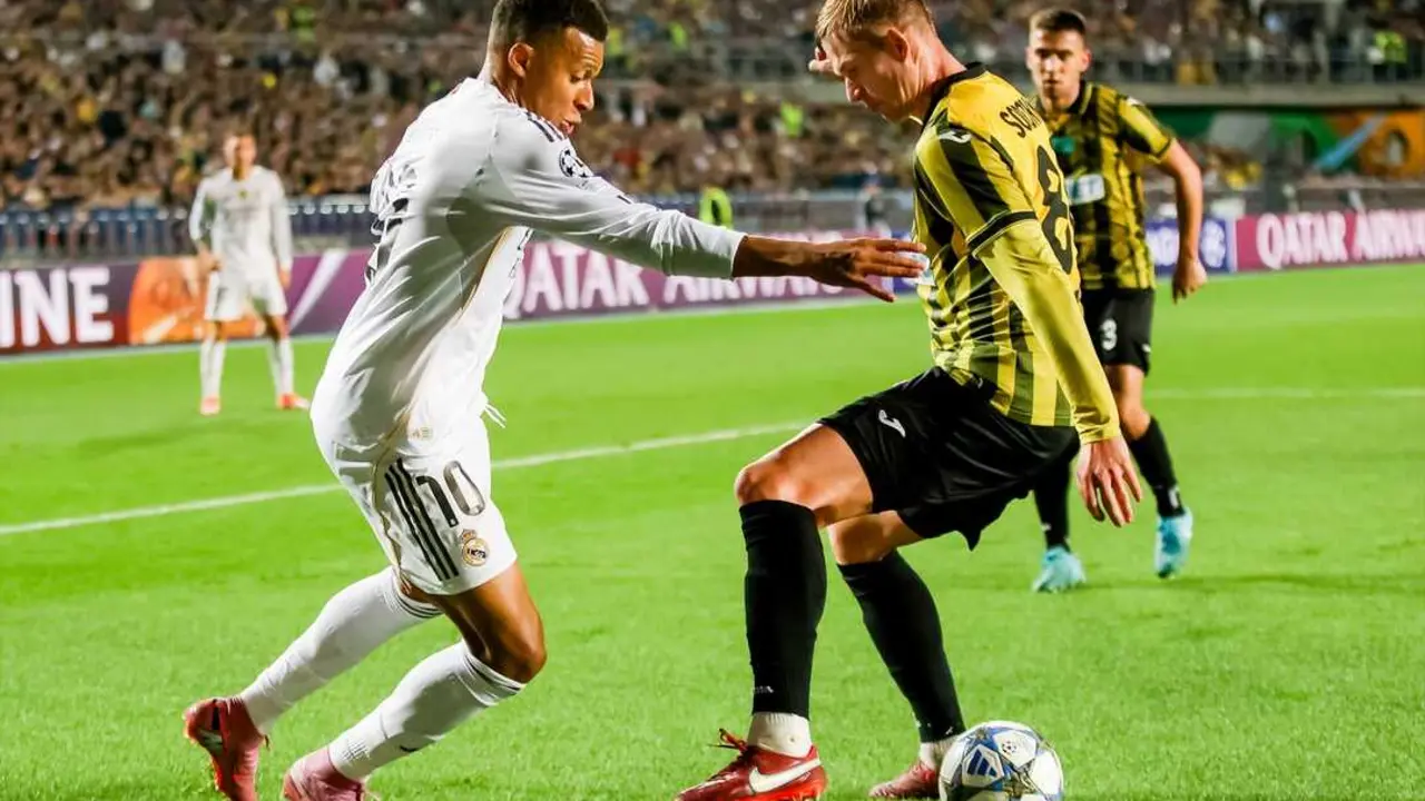 Mbapp&eacute; durante el partido de ayer en Champions. / Alikhan Sariyev
