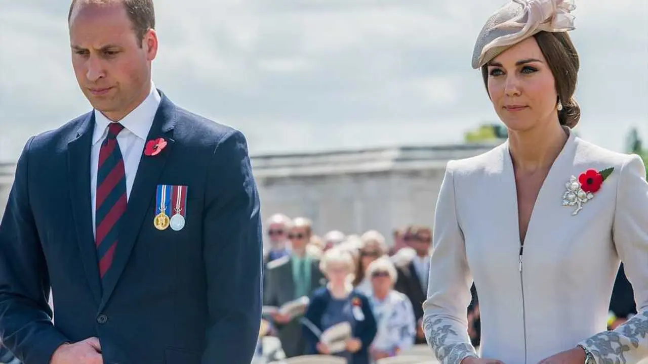 El pr&iacute;ncipe Guillermo y Kate Middleton en una foto de archivo. / EP