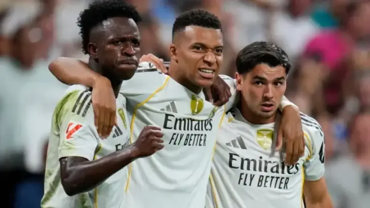 Real Madrid 3-1 Villarreal: resumen y goles LaLiga EA Sports (J8)Sportian