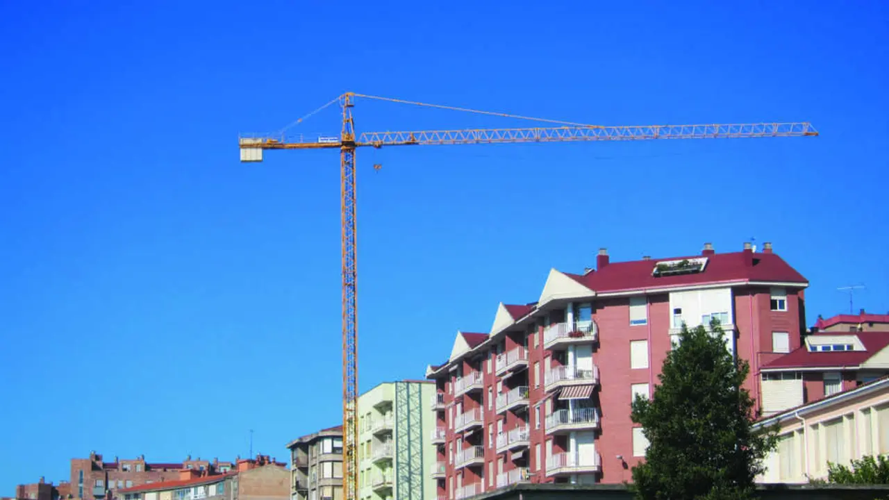 Cantabria tendr&aacute; que aumentar su presupuesto en 97,3 millones de euros debido al nuevo Plan Estatal de Vivienda. / Alerta